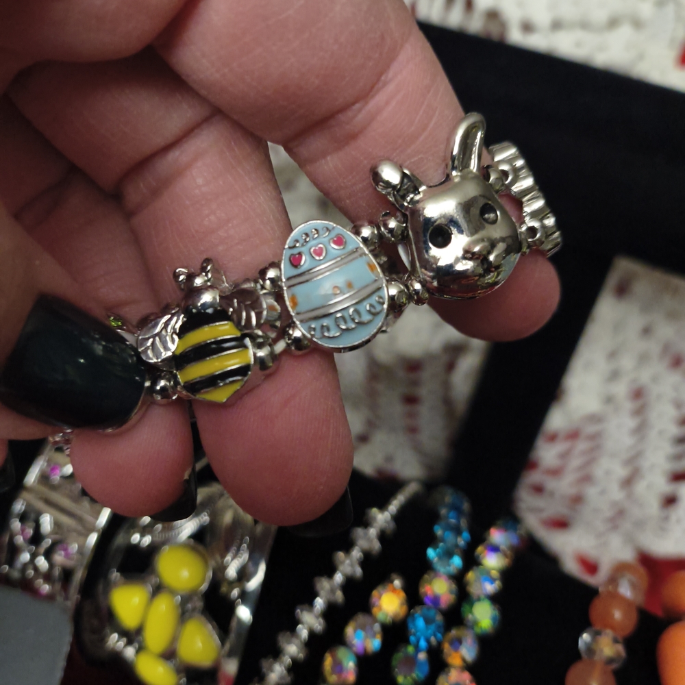 Bracelet Bundle. Multi Style Multi Color - Picture 9 of 15